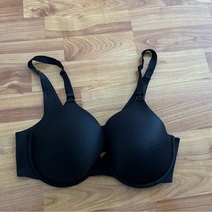 Motherhood maternity 34D underwire nursing bra black